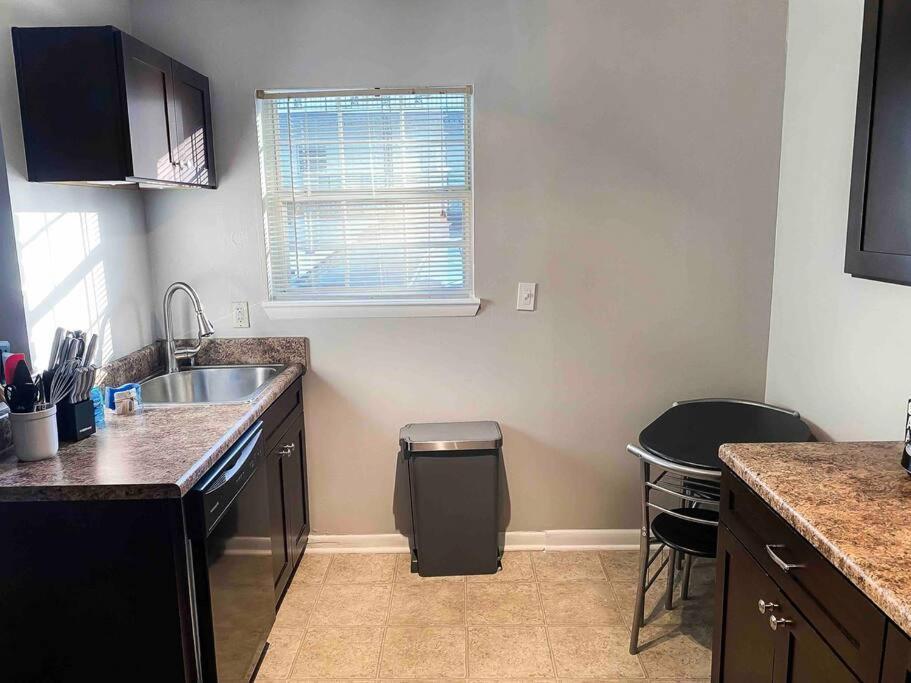 Bmw Suite King Bd,Wd, Fast Wifi Free Parking, Pool, Hospitals Atlanta Eksteriør bilde